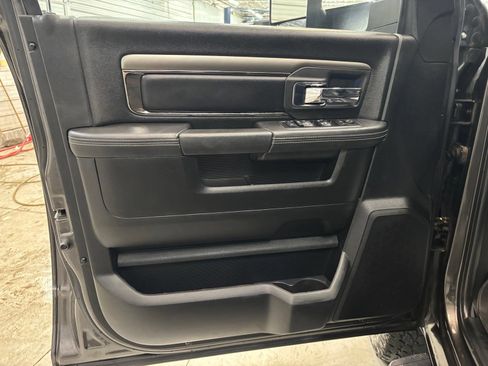 Used 2018 RAM 3500 Laramie w/ Sport Appearance Group AWD/4WD image 9