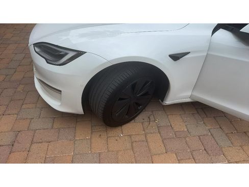 Used 2021 Tesla Model S Plaid AWD/4WD image 5