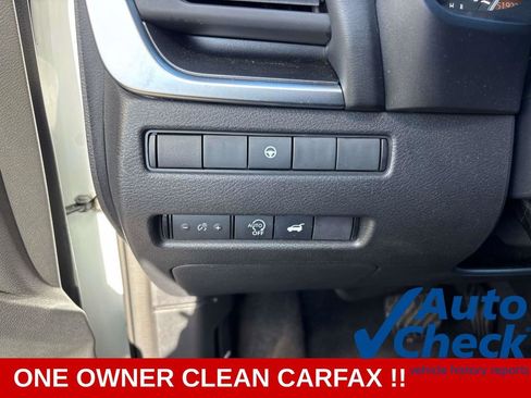Certified 2024 Nissan Rogue SV AWD/4WD image 18