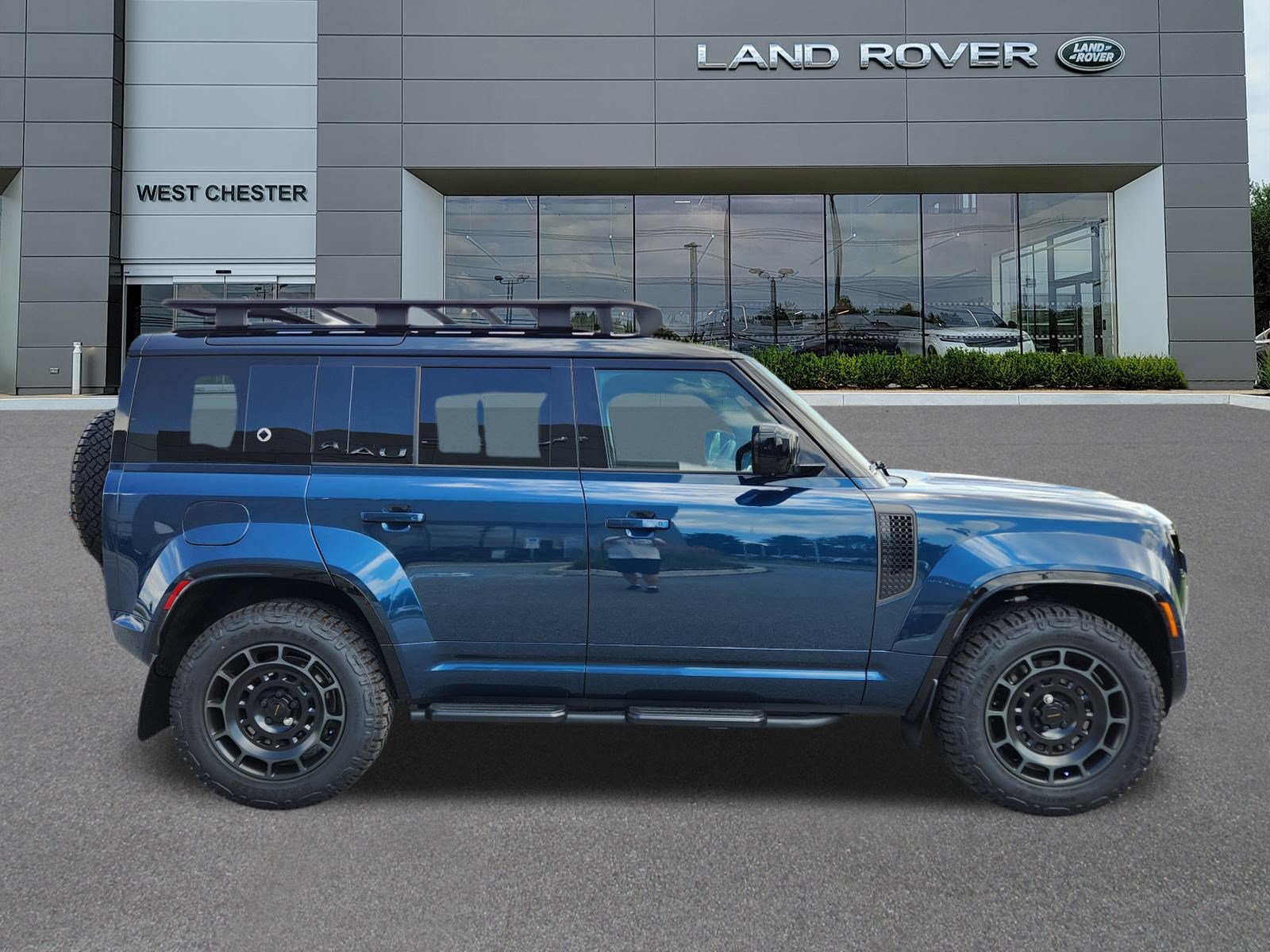 New 2026 Land Rover Defender 110 OCTA AWD/4WD image 6