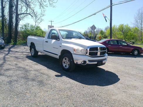 Used 2007 Dodge Ram 1500 Truck SLT w/ Trailer Tow Group AWD/4WD image 2