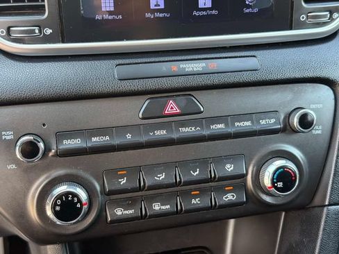 Used 2020 Kia Sportage LX FWD image 24