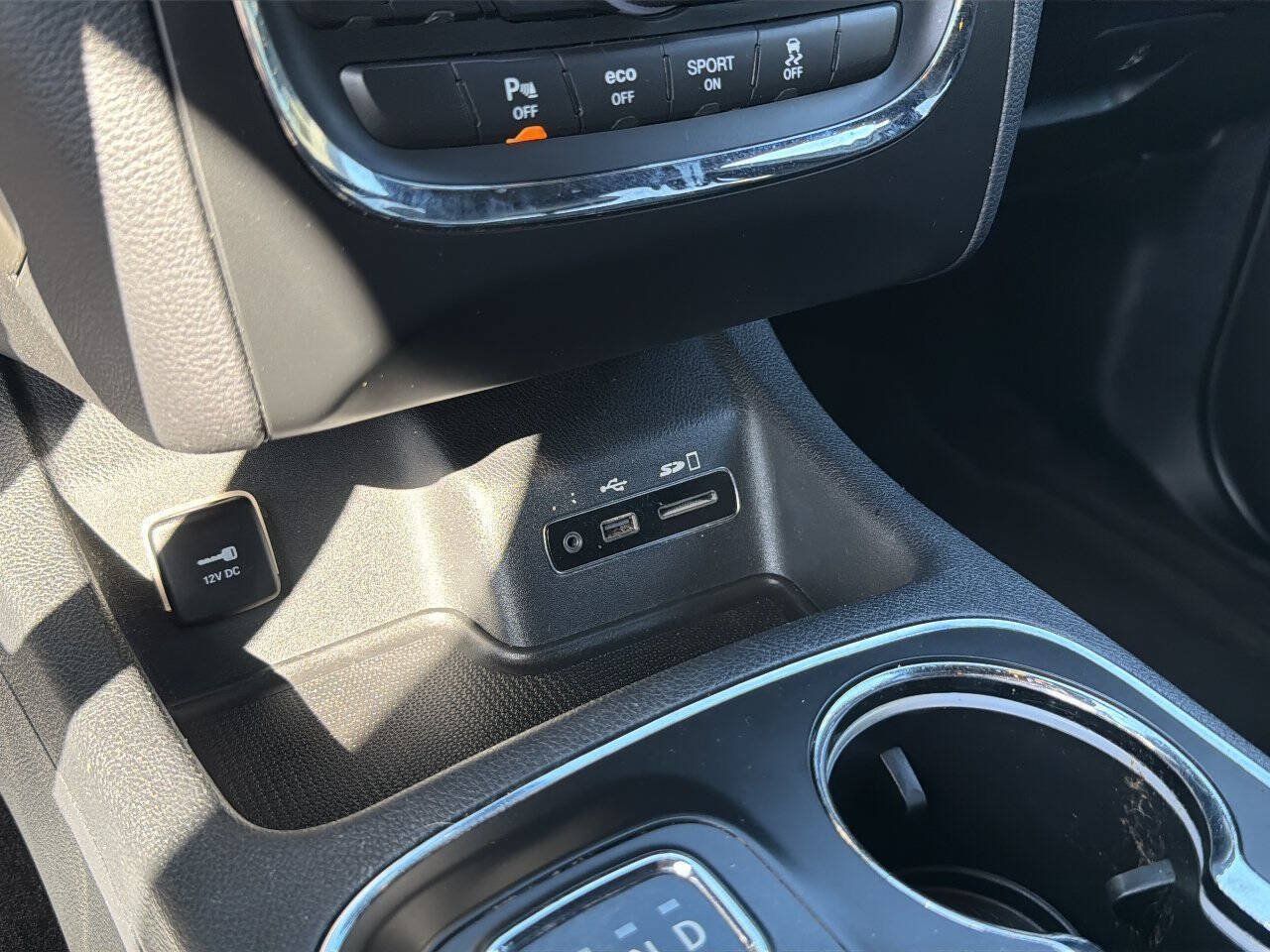 Used 2017 Dodge Durango R/T AWD/4WD image 33