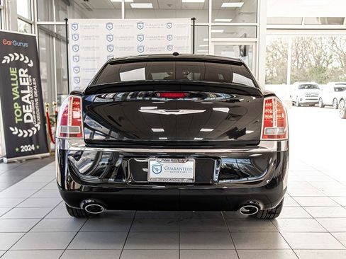 Used 2012 Chrysler 300 C w/ 19-Premium Speaker Group image 13