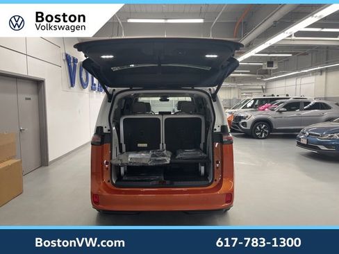 New 2025 Volkswagen ID. Buzz 1st Edition image 24