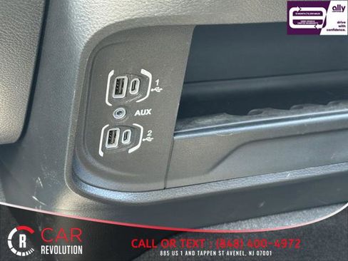 Used 2024 RAM 3500 Big Horn image 28