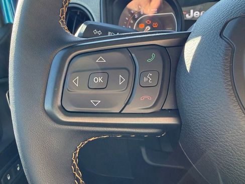 New 2025 Jeep Gladiator Willys image 16