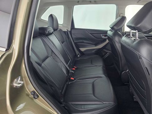 Used 2023 Subaru Forester Limited AWD/4WD image 12