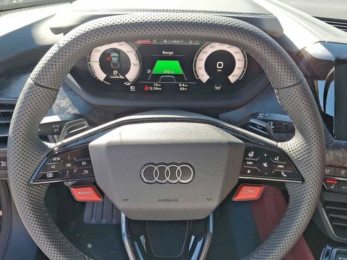 New 2026 Audi RS e-tron GT performance image 15