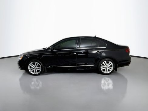 Used 2017 Volkswagen Jetta SEL FWD image 6