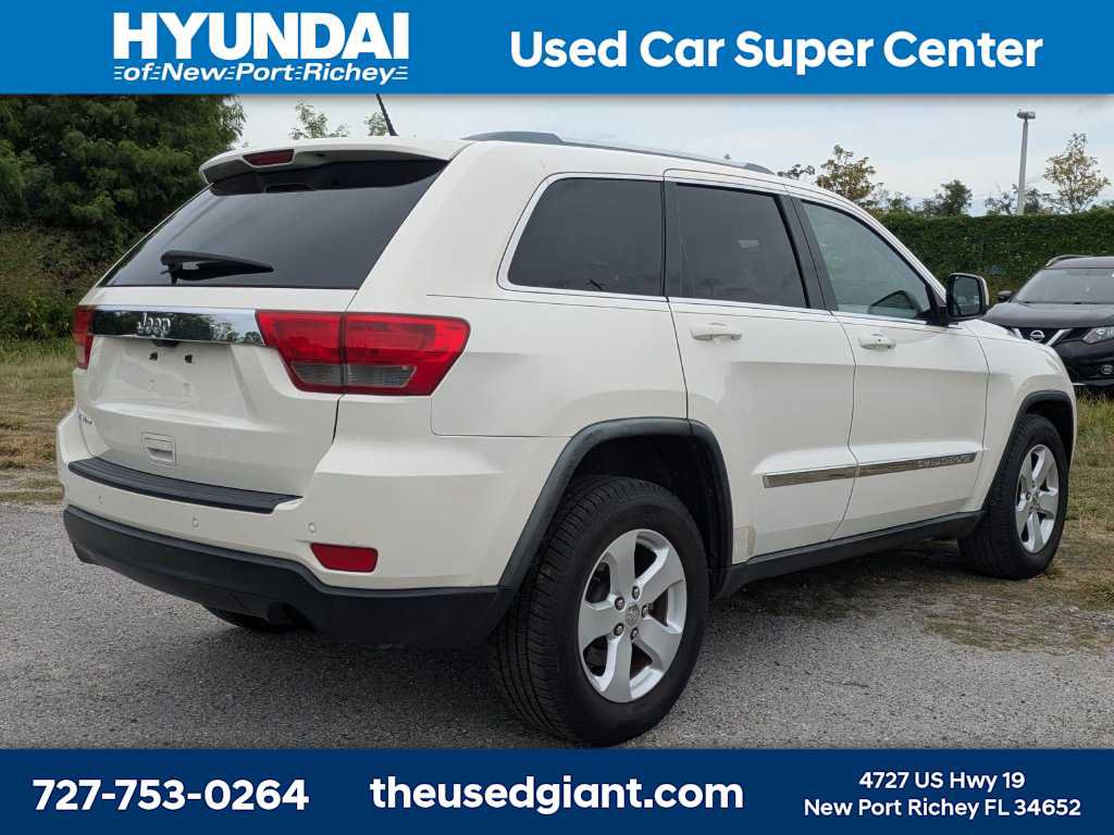 Used 2012 Jeep Grand Cherokee Laredo RWD image 5