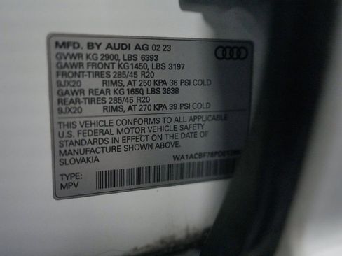 Used 2023 Audi Q7 2.0T Premium w/ Towing Package AWD/4WD image 15