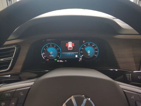 New 2026 Volkswagen Atlas SEL Premium R-Line AWD/4WD image 13