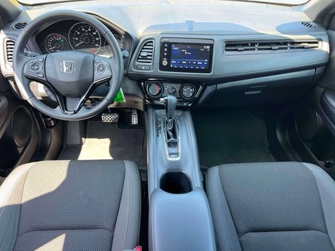 Used 2022 Honda HR-V Sport image 11