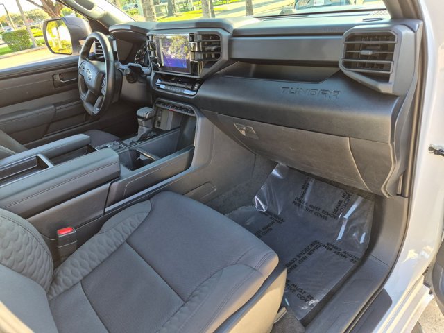 Used 2025 Toyota Tundra SR w/ SR Tow Package AWD/4WD image 18