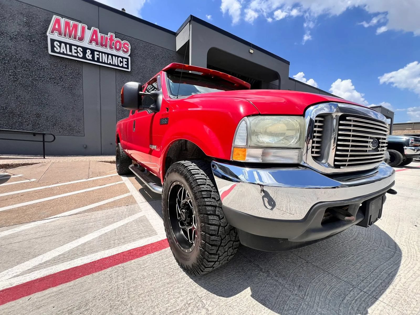 Used 2004 Ford F350 XLT AWD/4WD image 2