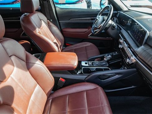 Certified 2023 Kia Telluride EX image 15