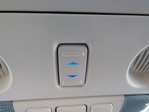 Used 2019 Ford EcoSport SES image 26