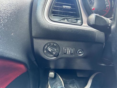 Used 2020 Dodge Challenger SXT w/ Blacktop Package image 18