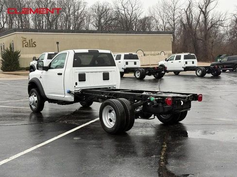 New 2026 RAM 5500 Tradesman image 3