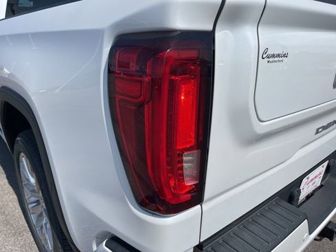 Used 2019 GMC Sierra 1500 Denali w/ Denali Ultimate Package image 11