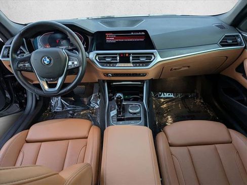 Used 2023 BMW 430i Convertible w/ Premium Package image 17