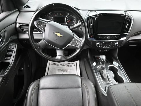Used 2023 Chevrolet Traverse LT w/ LT Premium Package AWD/4WD image 16
