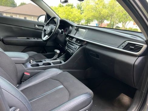 Used 2019 Kia Optima S w/ S Panoramic Sunroof Package FWD image 18