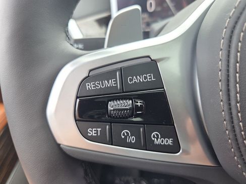 New 2027 BMW X7 xDrive40i w/ Executive Package AWD/4WD image 28