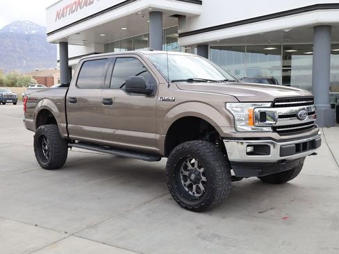 Used 2018 Ford F150 XLT image 8