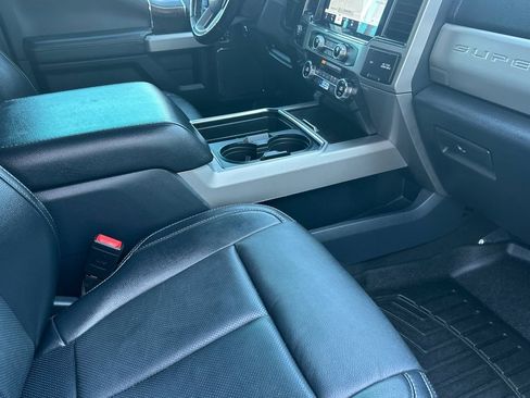 Used 2022 Ford F350 Lariat w/ Lariat Ultimate Package image 15