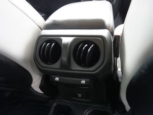 Used 2021 Jeep Gladiator Mojave w/ Dual Top Group AWD/4WD image 28