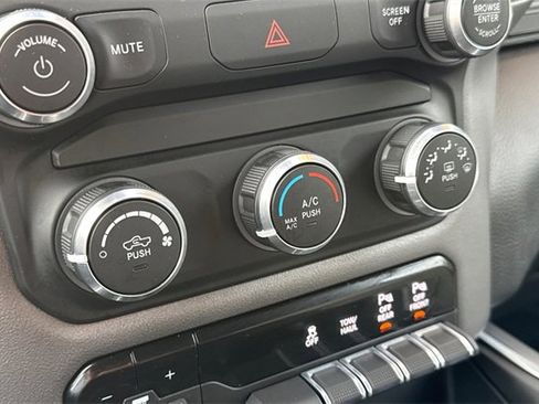Used 2022 RAM 1500 Big Horn image 28
