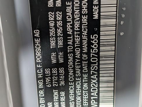 Used 2025 Porsche Macan Electric image 22