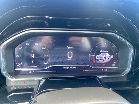 Used 2024 GMC Sierra 1500 Elevation w/ Elevation Premium Package AWD/4WD image 15