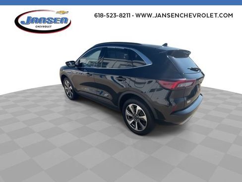 Used 2024 Ford Escape Platinum AWD/4WD image 6