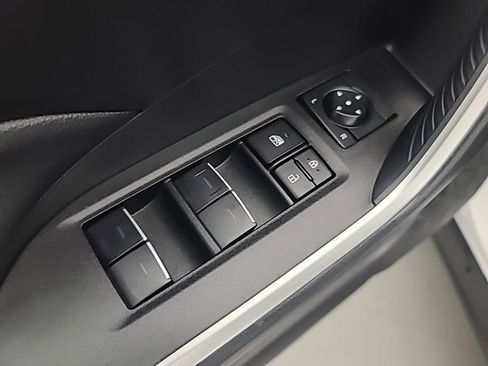 Used 2025 Toyota RAV4 XLE image 24