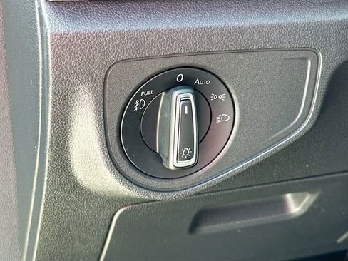 Used 2019 Volkswagen Atlas SEL FWD image 10