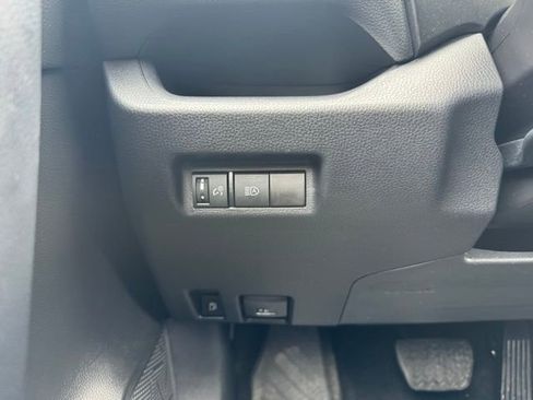 Certified 2025 Toyota RAV4 XLE image 29