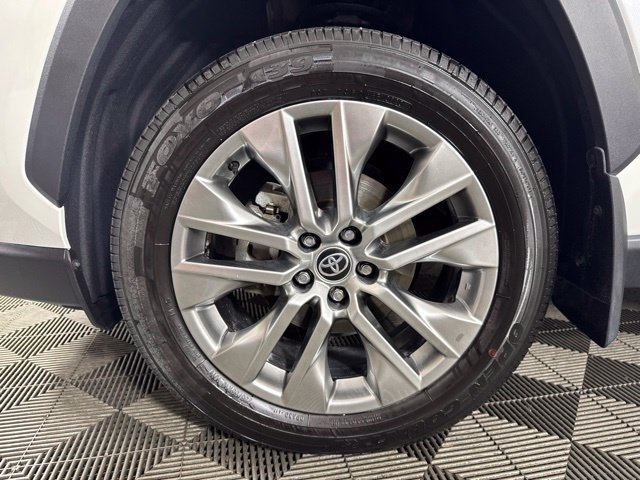Used 2024 Toyota RAV4 Limited w/ Weather Package AWD/4WD image 10
