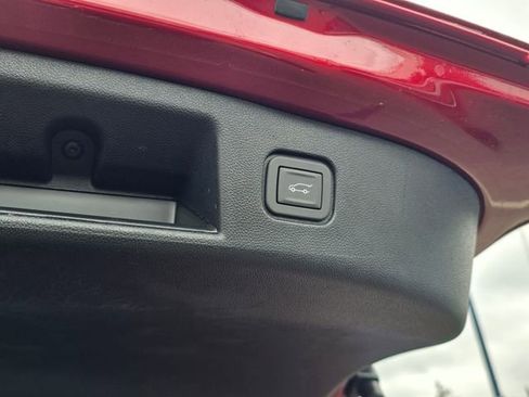 New 2025 Chevrolet Blazer EV LT image 28