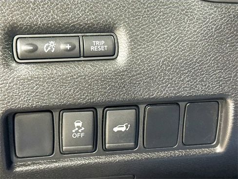 Used 2017 Nissan Murano SL w/ SL Technology Package image 12