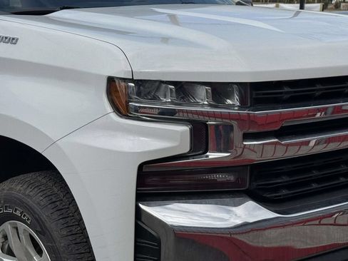 Used 2021 Chevrolet Silverado 1500 LT w/ Bed Protection Package AWD/4WD image 7