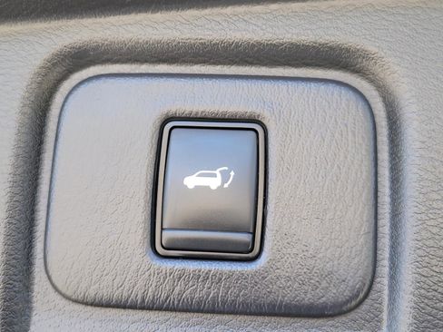 Certified 2017 Nissan Murano Platinum w/ Platinum Technology Package image 19