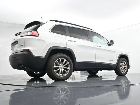 Used 2022 Jeep Cherokee Latitude Lux w/ Sun & Sound Group AWD/4WD image 23