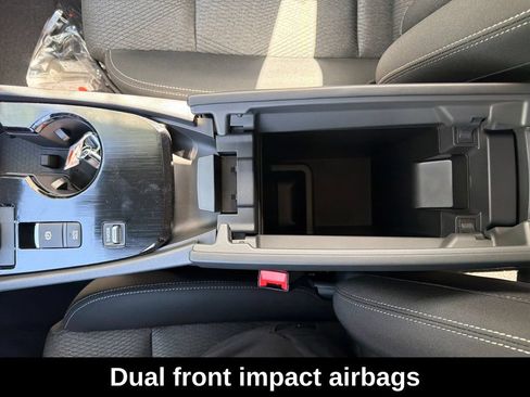 Used 2026 Nissan Rogue SV FWD image 26