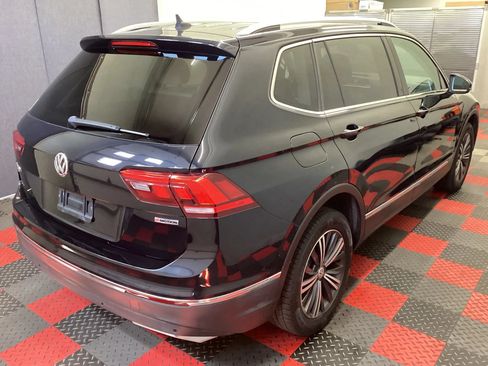 Used 2019 Volkswagen Tiguan SEL AWD/4WD image 3