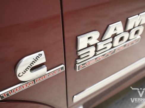 Used 2016 RAM 3500 Laramie RWD image 11