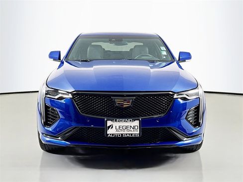 Used 2022 Cadillac CT4 Sport image 2