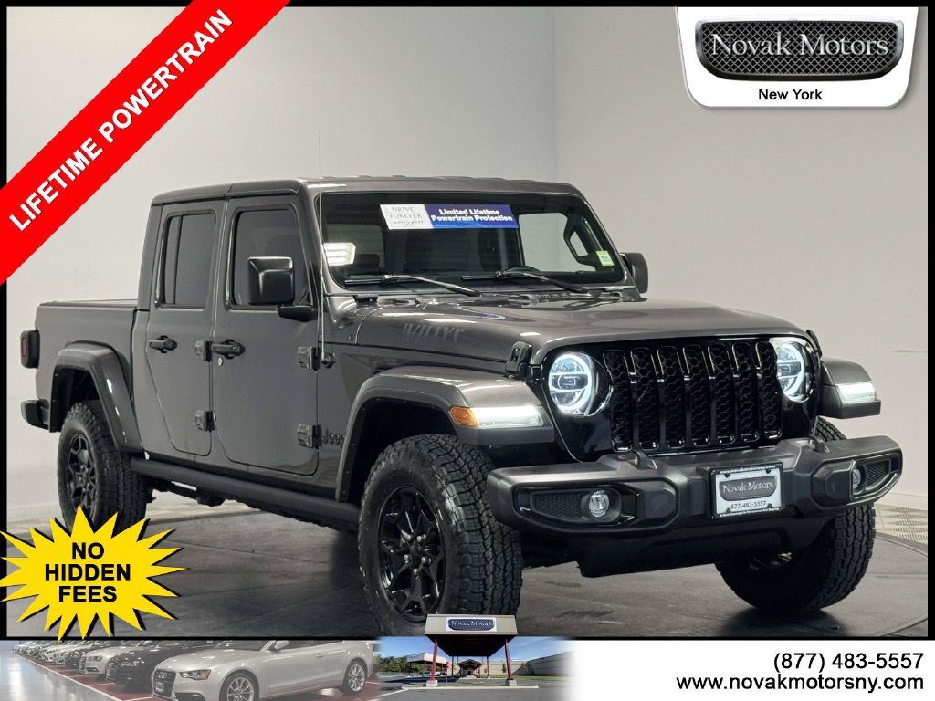 Used 2022 Jeep Gladiator Sport AWD/4WD image 1